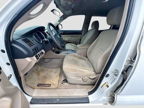 Used 2008 Toyota Tacoma PreRunner RWD image 18
