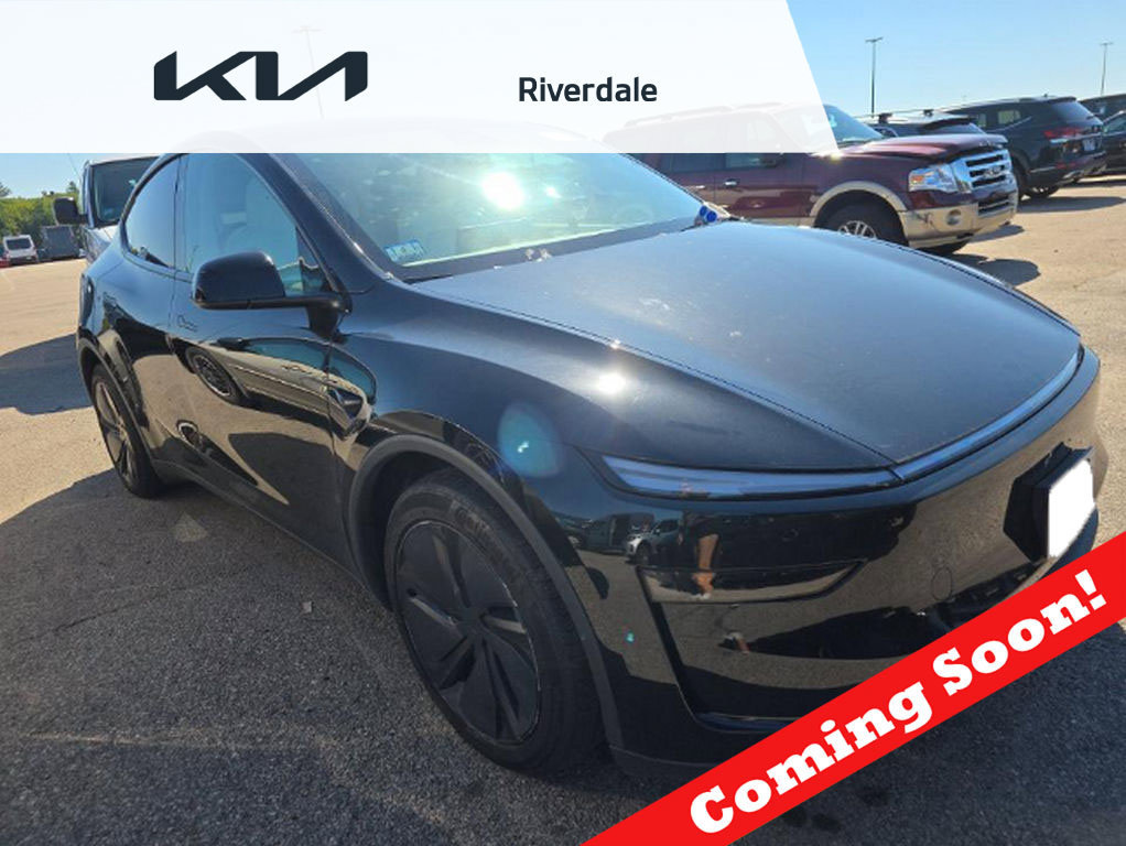 Used 2026 Tesla Model Y Long Range AWD/4WD image 1