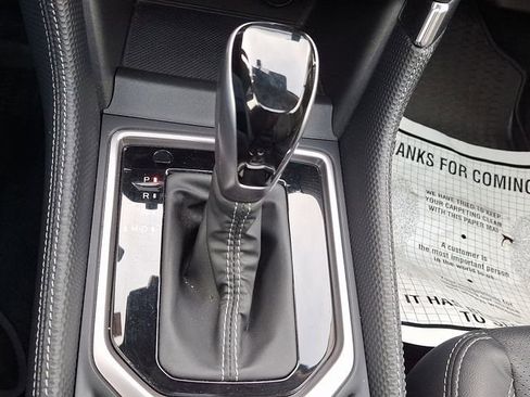 Used 2024 Subaru Forester Limited image 15