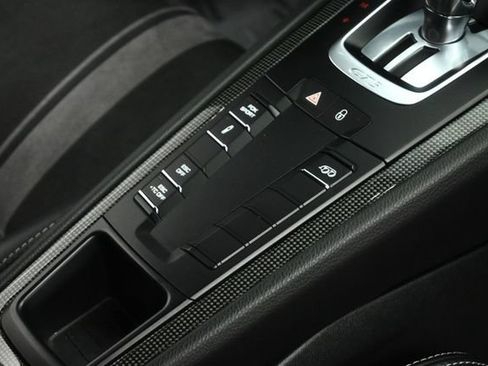 Used 2018 Porsche 911 GT3 RWD image 61