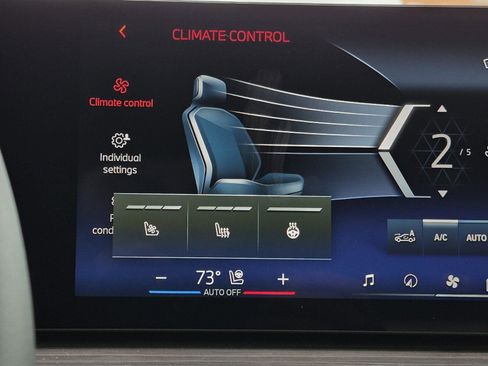 New 2026 BMW X5 xDrive50e w/ Climate Comfort Package image 19