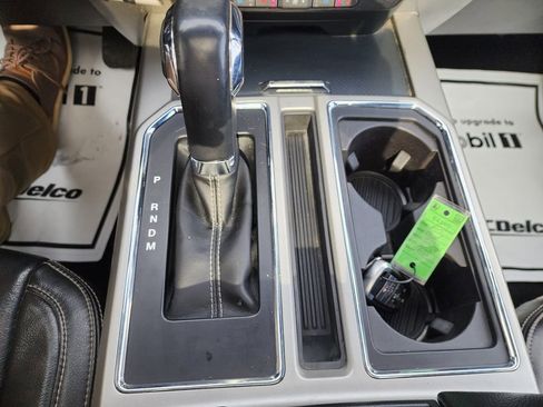 Used 2019 Ford F150 Lariat w/ Equipment Group 502A Luxury image 53