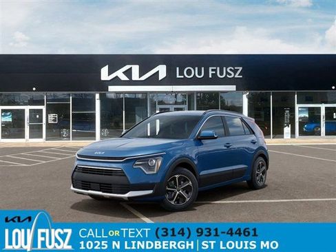 New 2026 Kia Niro EX FWD image 1