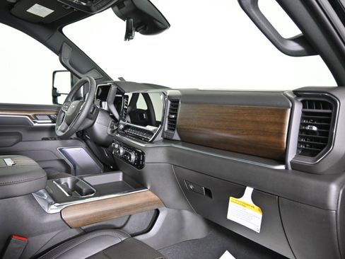 New 2026 Chevrolet Silverado 2500 High Country w/ High Country Premium Package image 15