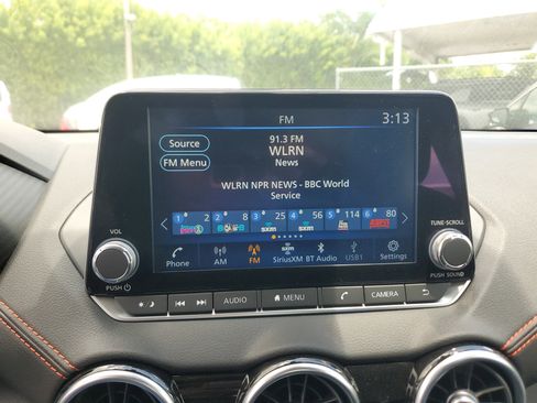 New 2025 Nissan Sentra SR w/ Midnight Edition image 23