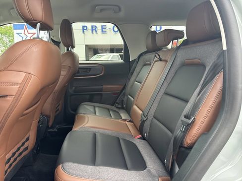 Certified 2024 Ford Bronco Sport Outer Banks w/ Tech Package AWD/4WD image 19