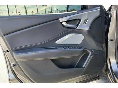 Certified 2023 Acura RDX FWD w/ Technology Package image 10