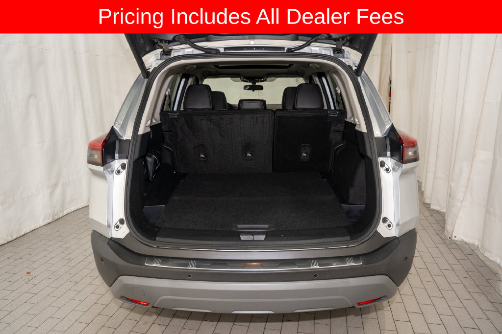Used 2023 Nissan Rogue SV w/ SV Premium B Package FWD image 5
