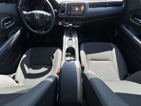 Used 2022 Honda HR-V EX image 13