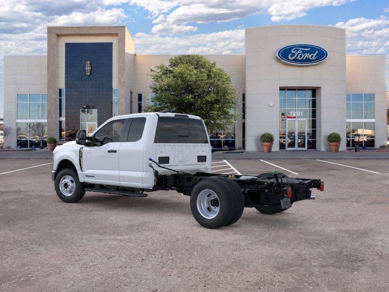 New 2026 Ford F350 XL w/ XL Chrome Package AWD/4WD image 4