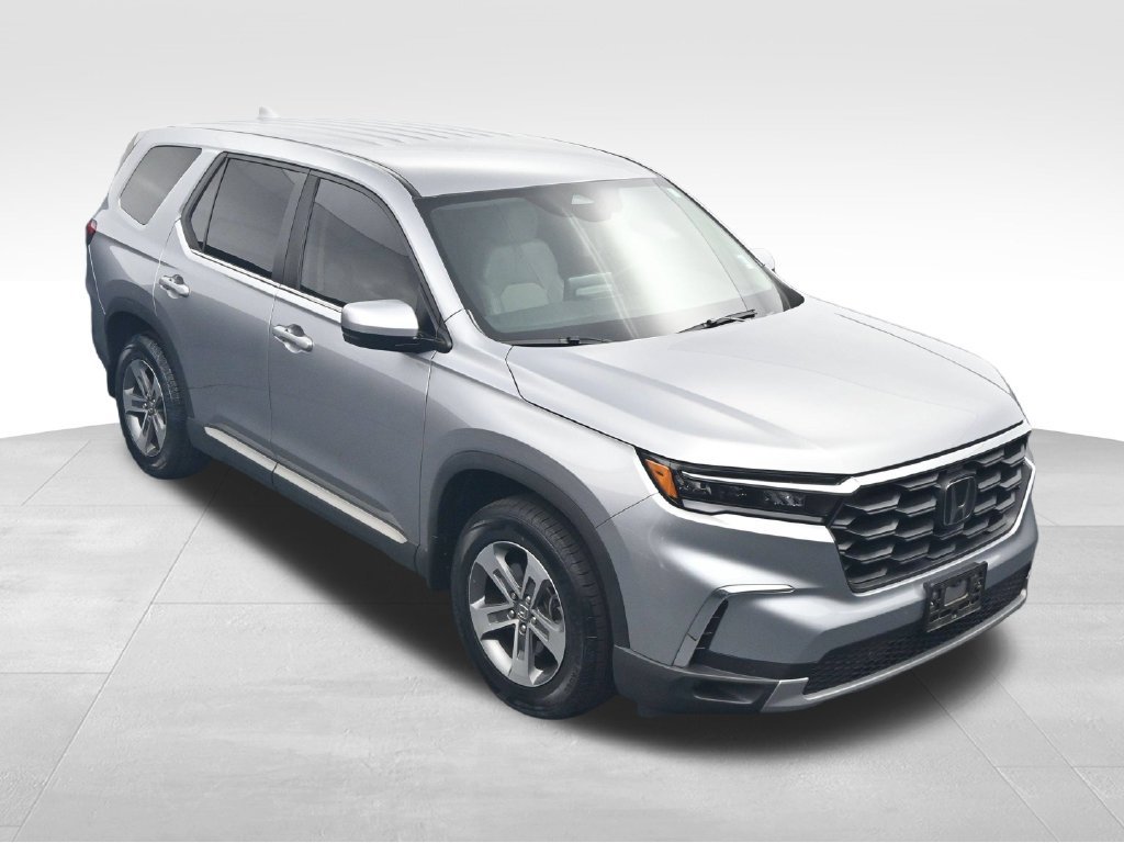 Used 2025 Honda Pilot EX-L image 43
