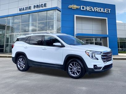Used 2023 GMC Terrain SLT
