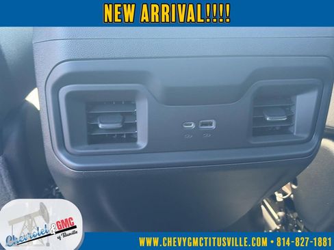 Used 2023 Chevrolet Silverado 1500 RST AWD/4WD image 38