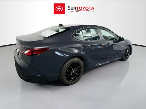 Used 2025 Toyota Camry LE FWD image 4