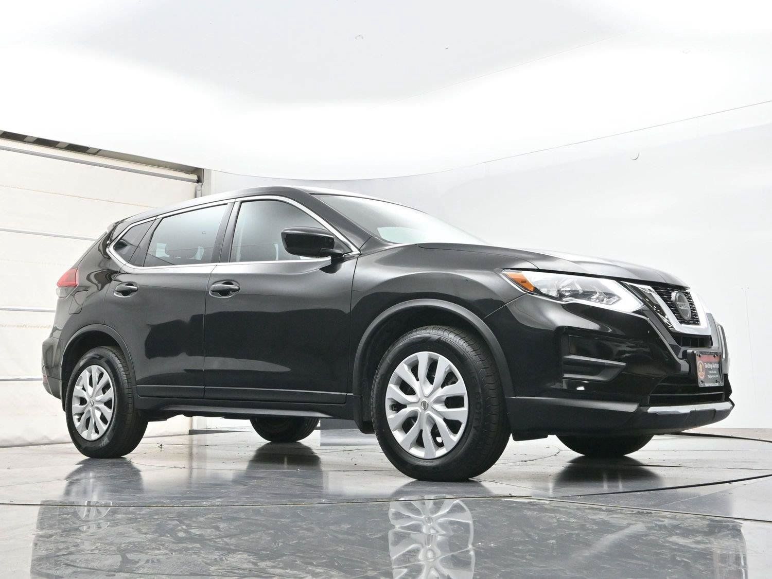 Used 2018 Nissan Rogue S AWD/4WD image 22