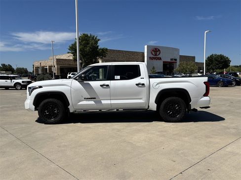 New 2025 Toyota Tundra SR5 image 6
