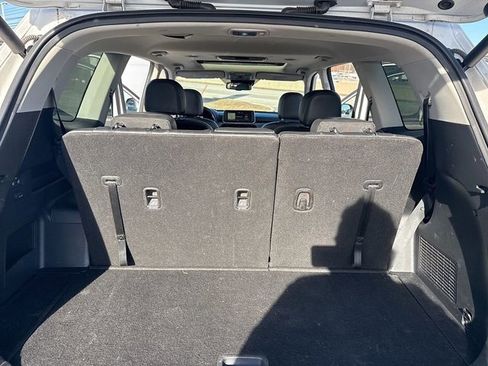 Used 2021 Kia Telluride EX w/ EX Premium Package image 13