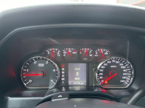 Used 2015 Chevrolet Silverado 3500 W/T w/ Snow Plow Prep Package image 12