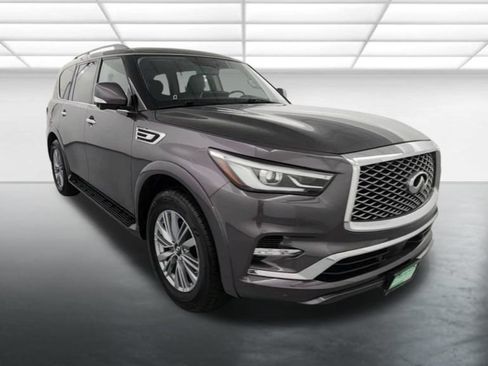 Used 2024 INFINITI QX80 Luxe AWD/4WD image 2