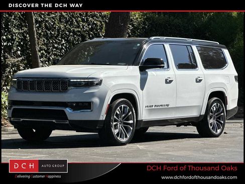 Used 2023 Jeep Grand Wagoneer L Series III w/ Rear Seat Video Group 1 AWD/4WD image 1