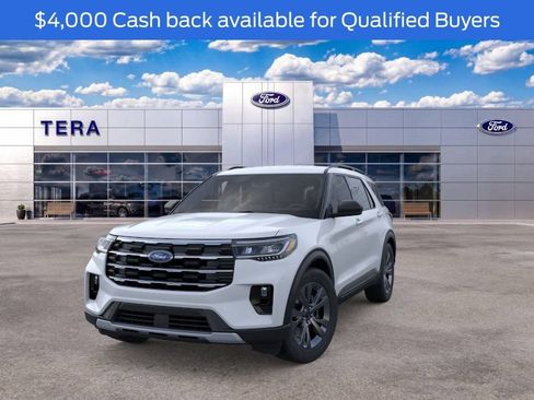 New 2026 Ford Explorer Active w/ Active Comfort Package AWD/4WD image 2