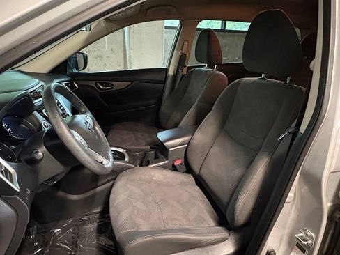 Used 2016 Nissan Rogue SV AWD/4WD image 5