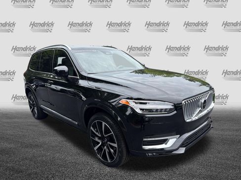 Certified 2023 Volvo XC90 B5 Plus AWD/4WD image 2