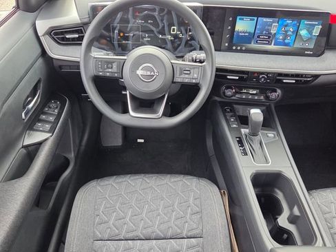 New 2026 Nissan Kicks SV FWD image 7