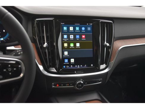 Certified 2023 Volvo S60 B5 Plus w/ Climate Package image 20