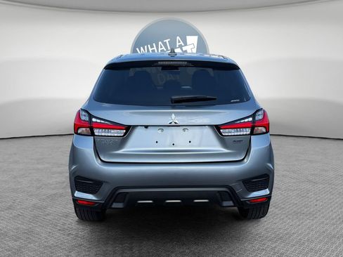 Used 2025 Mitsubishi Outlander Sport AWD image 5