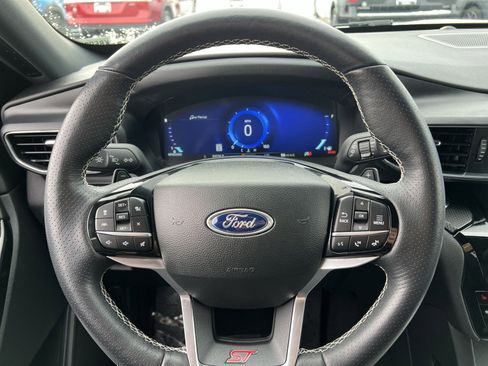 Used 2023 Ford Explorer ST w/ Equipment Group 401A image 16