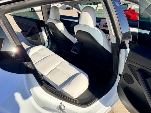 Used 2023 Tesla Model 3 Standard Range RWD image 21