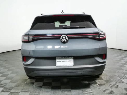 Certified 2025 Volkswagen ID.4 Pro RWD image 29