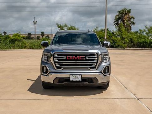 Used 2021 GMC Sierra 1500 SLT RWD image 2