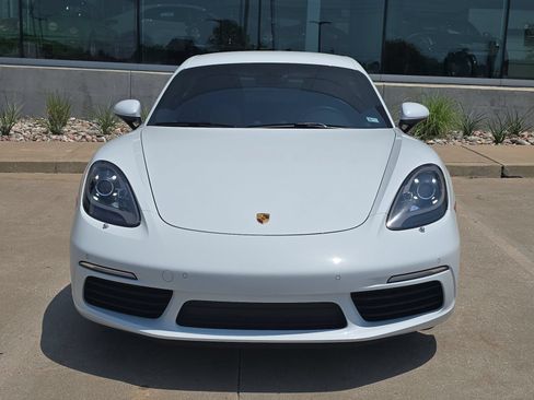 Certified 2023 Porsche 718 Cayman S RWD image 10