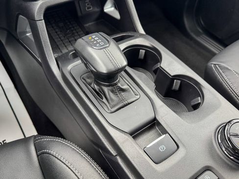 Used 2024 Ford Ranger Lariat w/ FX4 Off-Road Package image 36