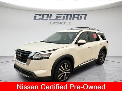 Used 2023 Nissan Pathfinder Platinum