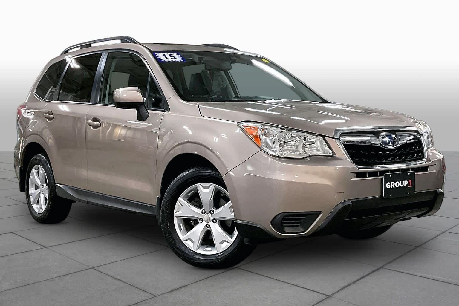 Used 2015 Subaru Forester 2.5i Premium AWD/4WD image 3