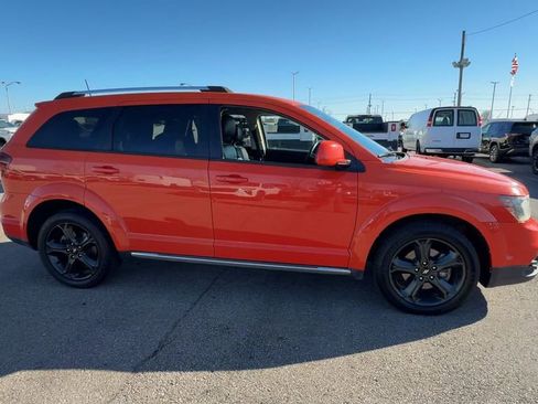 Used 2019 Dodge Journey Crossroad image 9