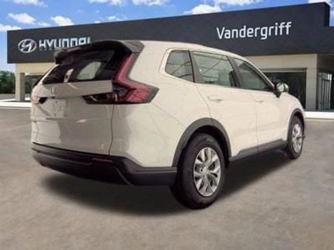Used 2023 Honda CR-V LX image 4