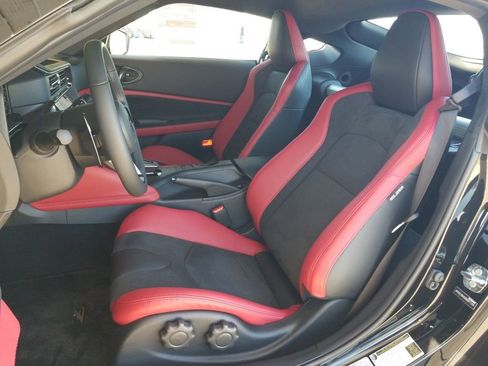 New 2025 Nissan Z Performance w/ Floor Mat Package image 7