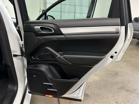 Used 2013 Porsche Cayenne GTS image 26