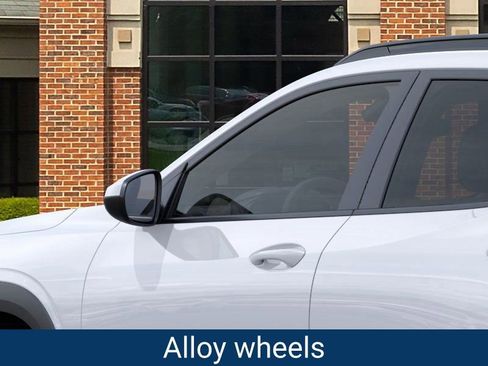 New 2026 Chevrolet Trax LT image 13