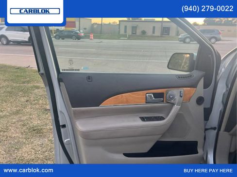 Used 2014 Lincoln MKX AWD w/ Equipment Group 102A image 24