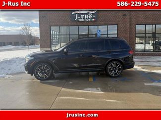Used 2019 BMW X7 xDrive50i w/ M Sport Package video 1