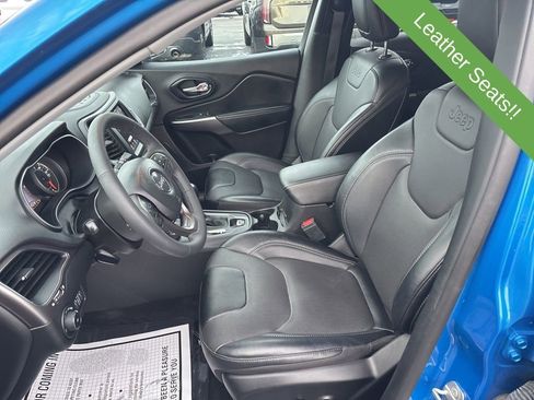 Used 2022 Jeep Cherokee Latitude Lux image 25