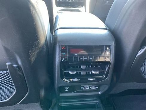 Used 2023 Jeep Grand Cherokee L Overland image 26