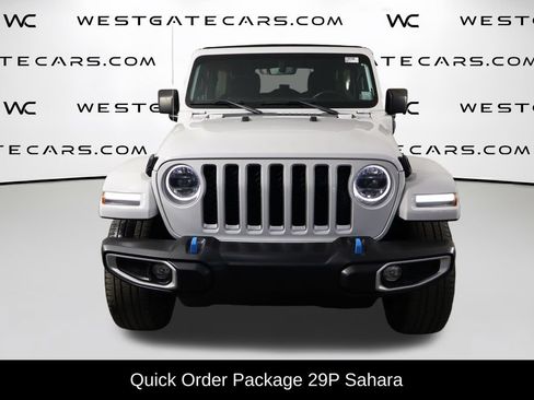 Used 2023 Jeep Wrangler Unlimited Sahara w/ Cold Weather Group AWD/4WD image 2