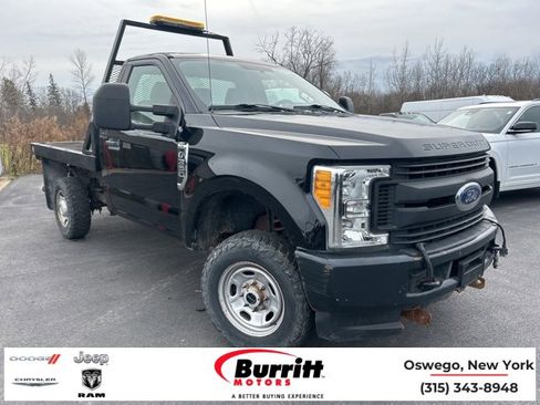 Used 2017 Ford F350 XL image 1