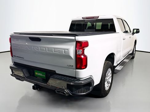 Used 2020 Chevrolet Silverado 1500 LTZ w/ LTZ Convenience Package AWD/4WD image 10